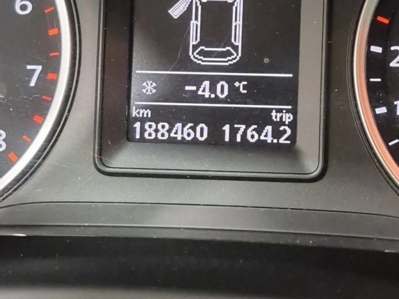 VW Tiguan 2015 HIGHLINE * БЕЗ ПЪРВОНАЧАЛНА ВНОСКА, снимка 10 - Автомобили и джипове - 52825452