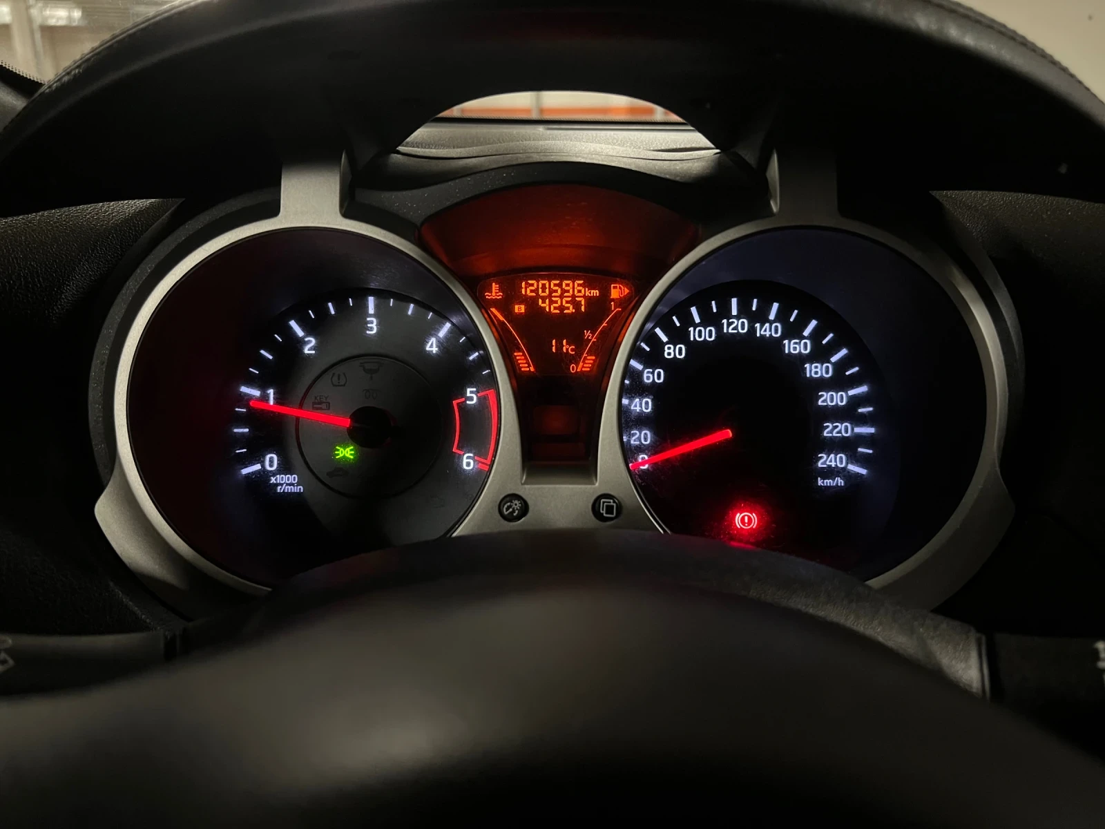 Nissan Juke 1.5DCI-сервизна история Лизинг презУникредит по365 - изображение 9