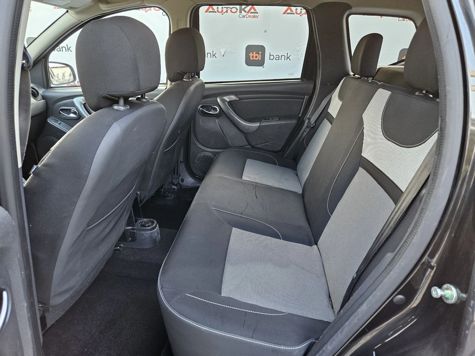Dacia Duster 1.5DCI-110кс= 130.000km= FACE= NAVI= АВТОПИЛОТ - изображение 9