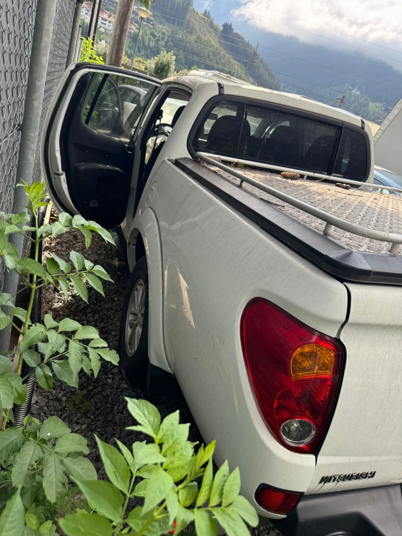 Mitsubishi L200 2.5 TDi - изображение 4