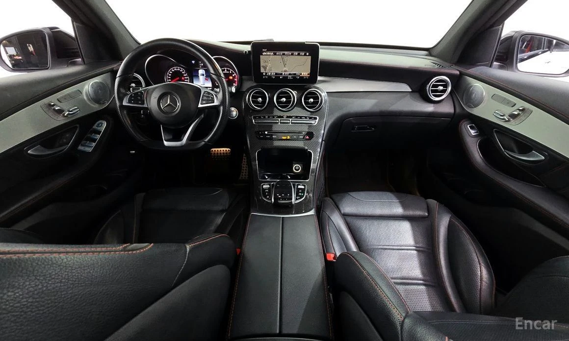 Mercedes-Benz GLC 43 AMG  - изображение 7