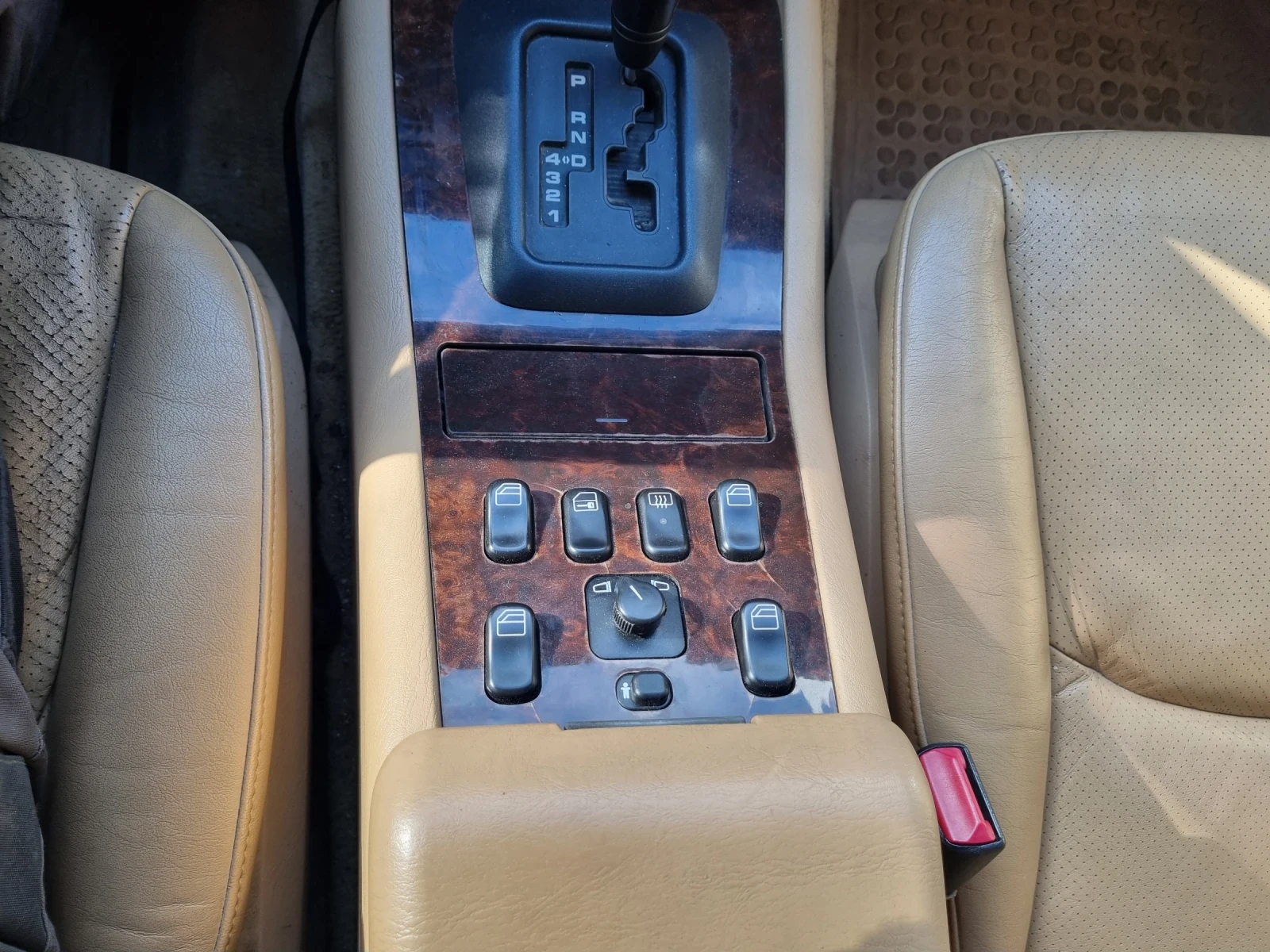 Mercedes-Benz ML 320  - изображение 10