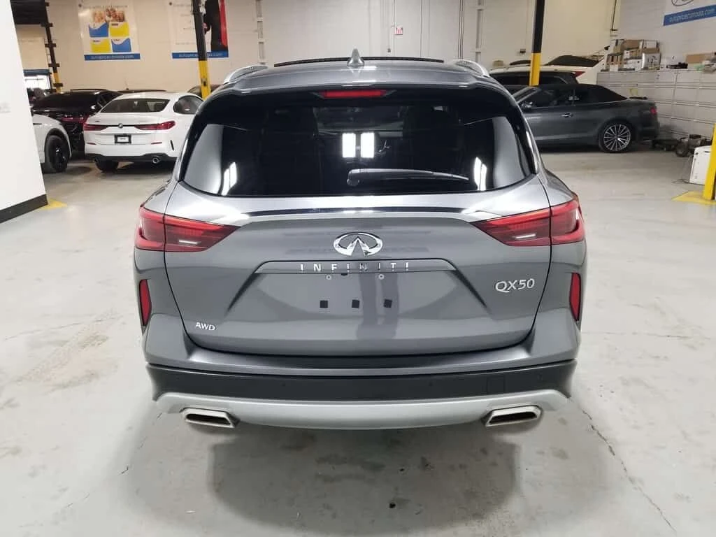 Infiniti QX50 PANO| БЕЗ ИНЦИДЕНТИ| ФИКС ЦЕНА ДО БГ| , снимка 8 - Автомобили и джипове - 53797603