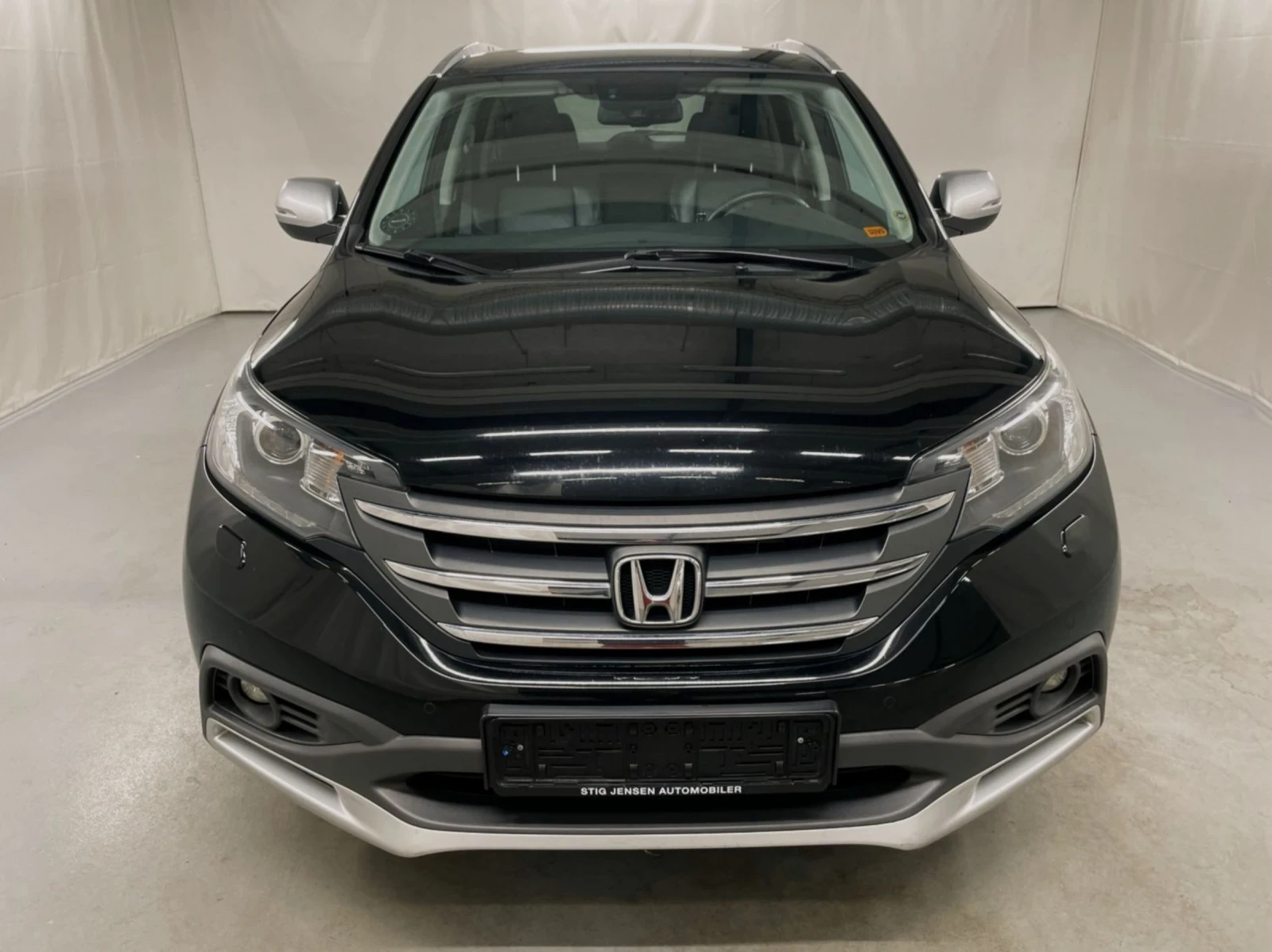 Honda Cr-v FULL SERVICE IN HONDA Exeutive , снимка 2 - Автомобили и джипове - 54484586