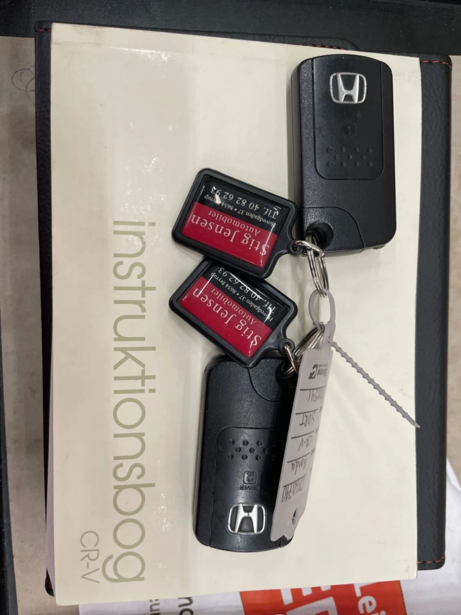 Honda Cr-v FULL SERVICE IN HONDA Exeutive , снимка 13 - Автомобили и джипове - 54484586