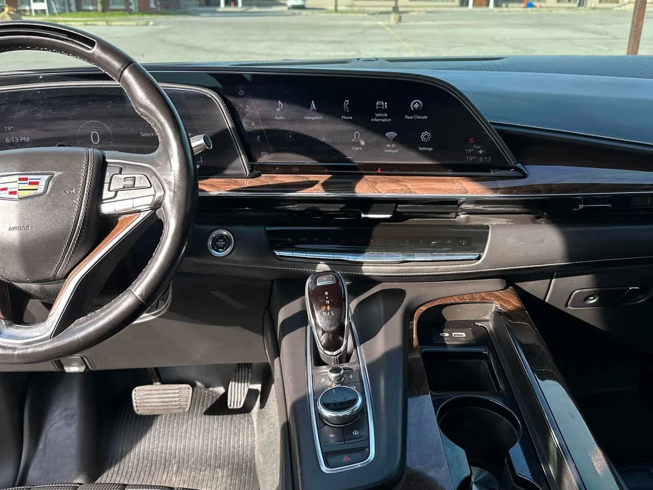 Cadillac Escalade ESV CARFAX, снимка 9 - Автомобили и джипове - 54760871