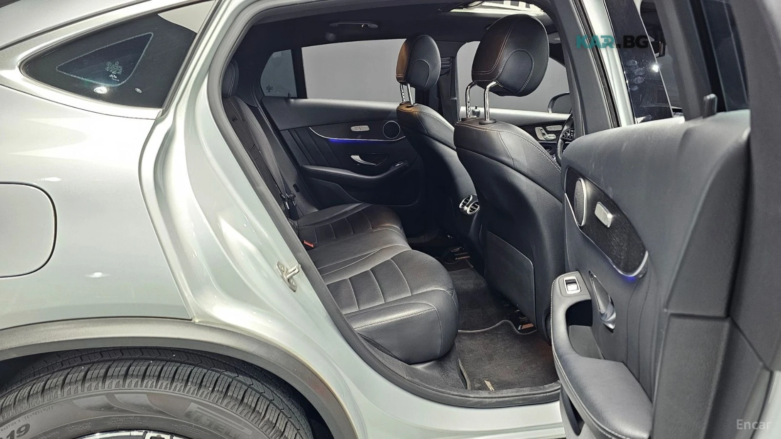 Mercedes-Benz GLC 300 DIGITAL* AMG* КАМЕРА* HEADUP* ПОДГРЕВ, снимка 12 - Автомобили и джипове - 54949999