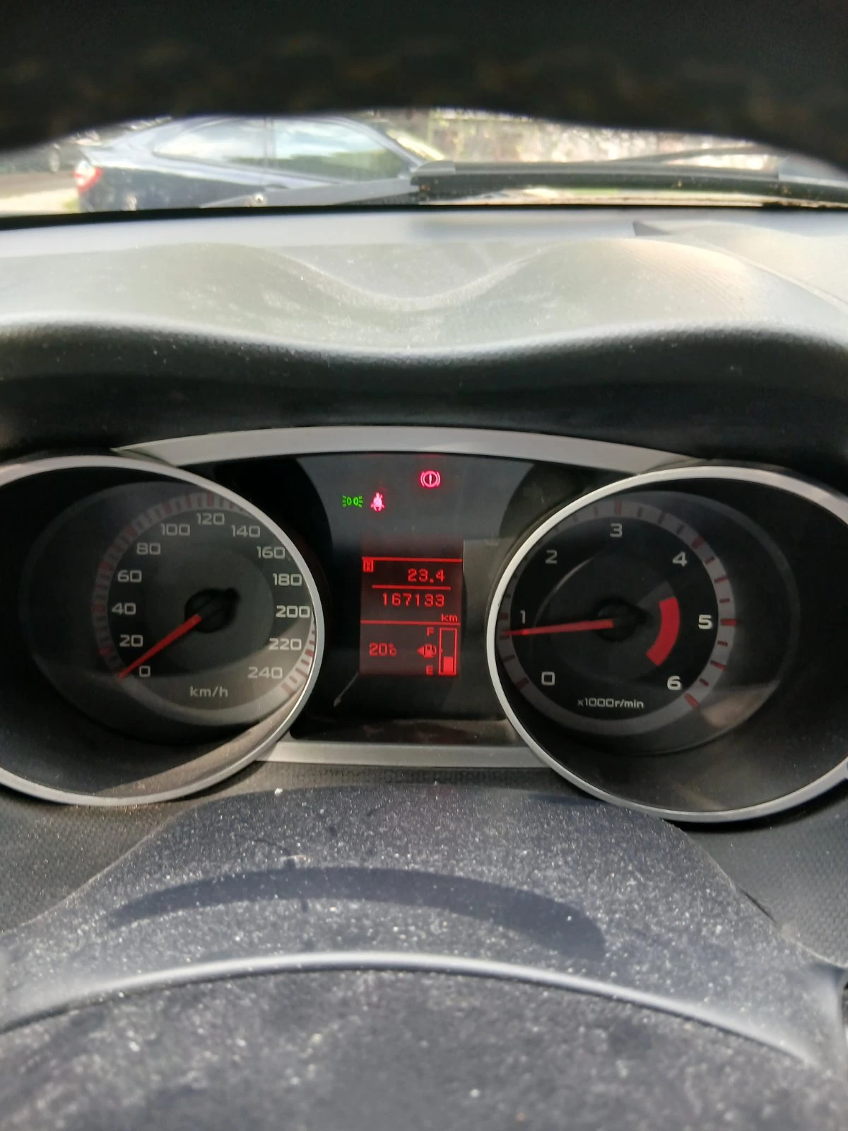 Citroen C-Crosser 1.6 HDI, снимка 3 - Автомобили и джипове - 55104710