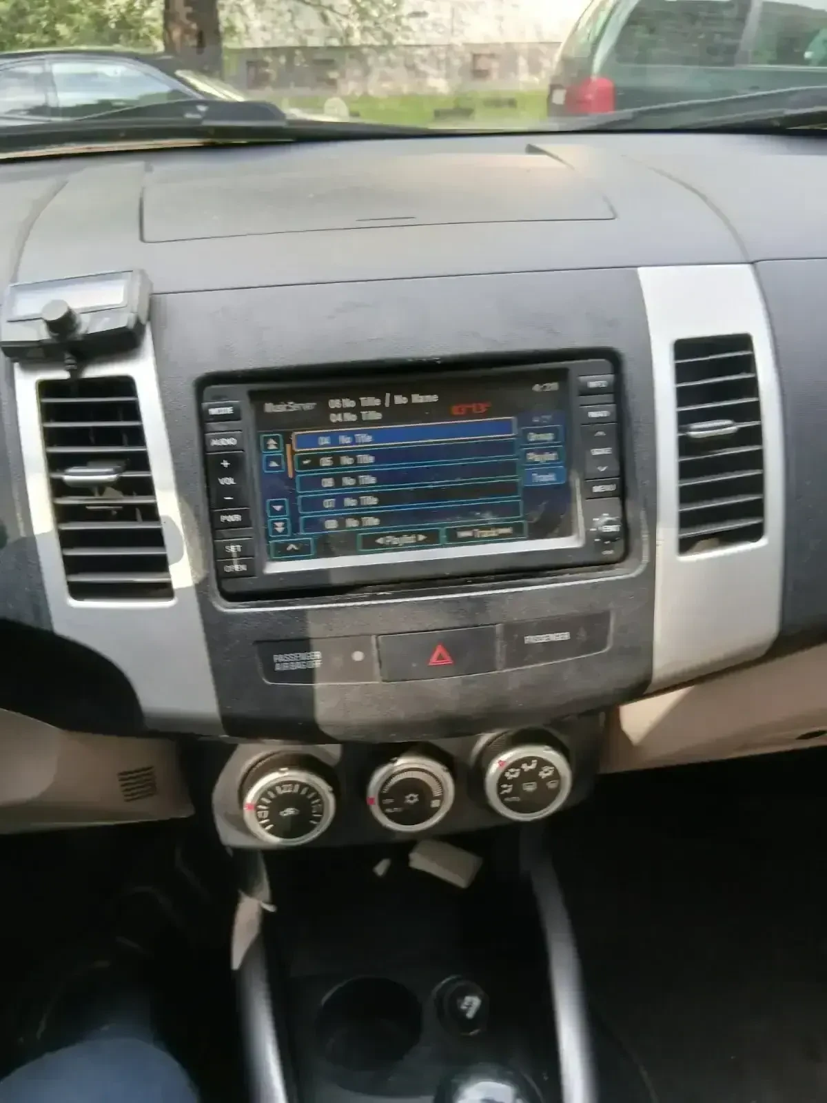 Citroen C-Crosser 1.6 HDI, снимка 4 - Автомобили и джипове - 55104710