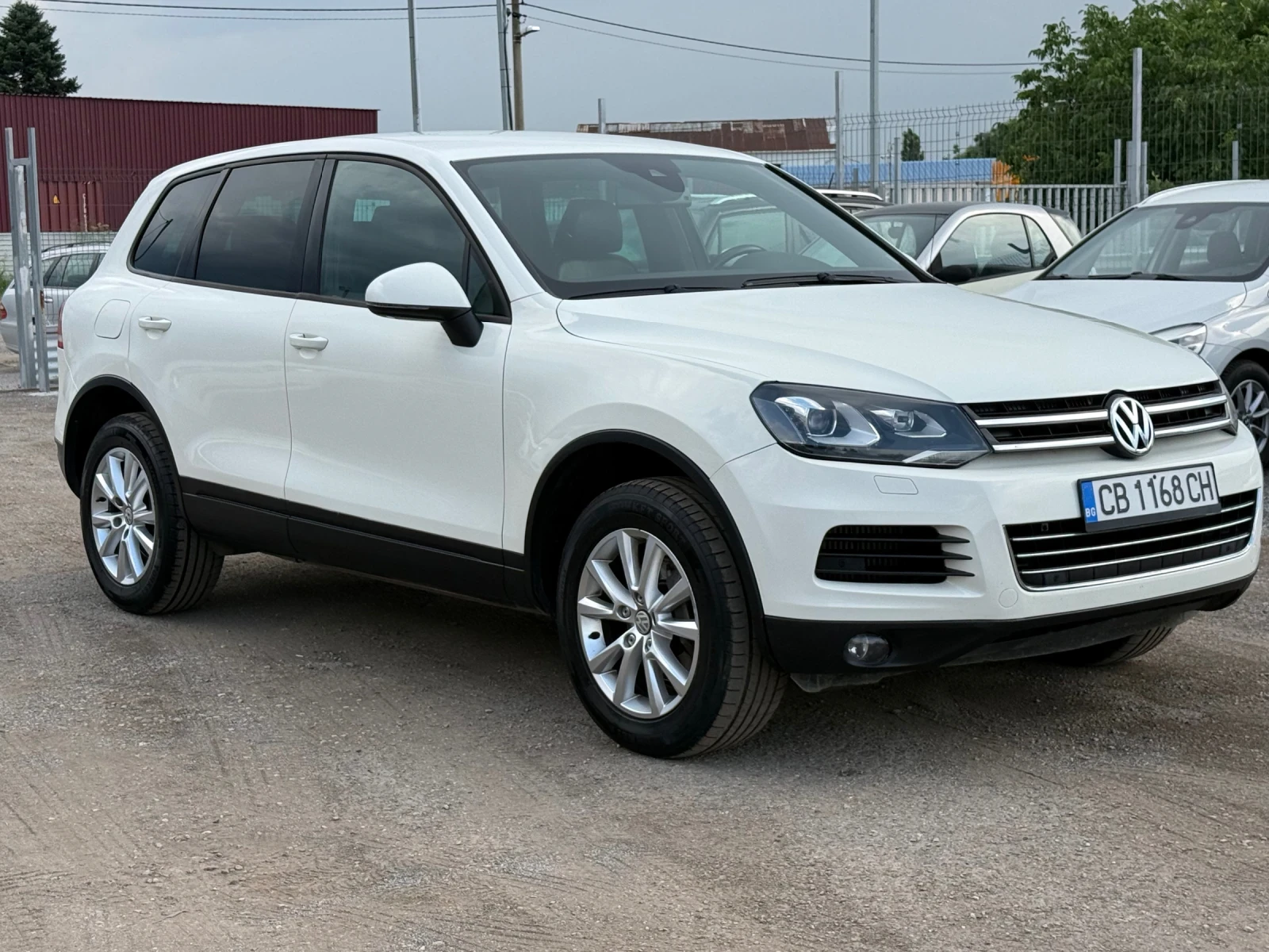 VW Touareg Led* Xenon* Navi, снимка 7 - Автомобили и джипове - 55151403