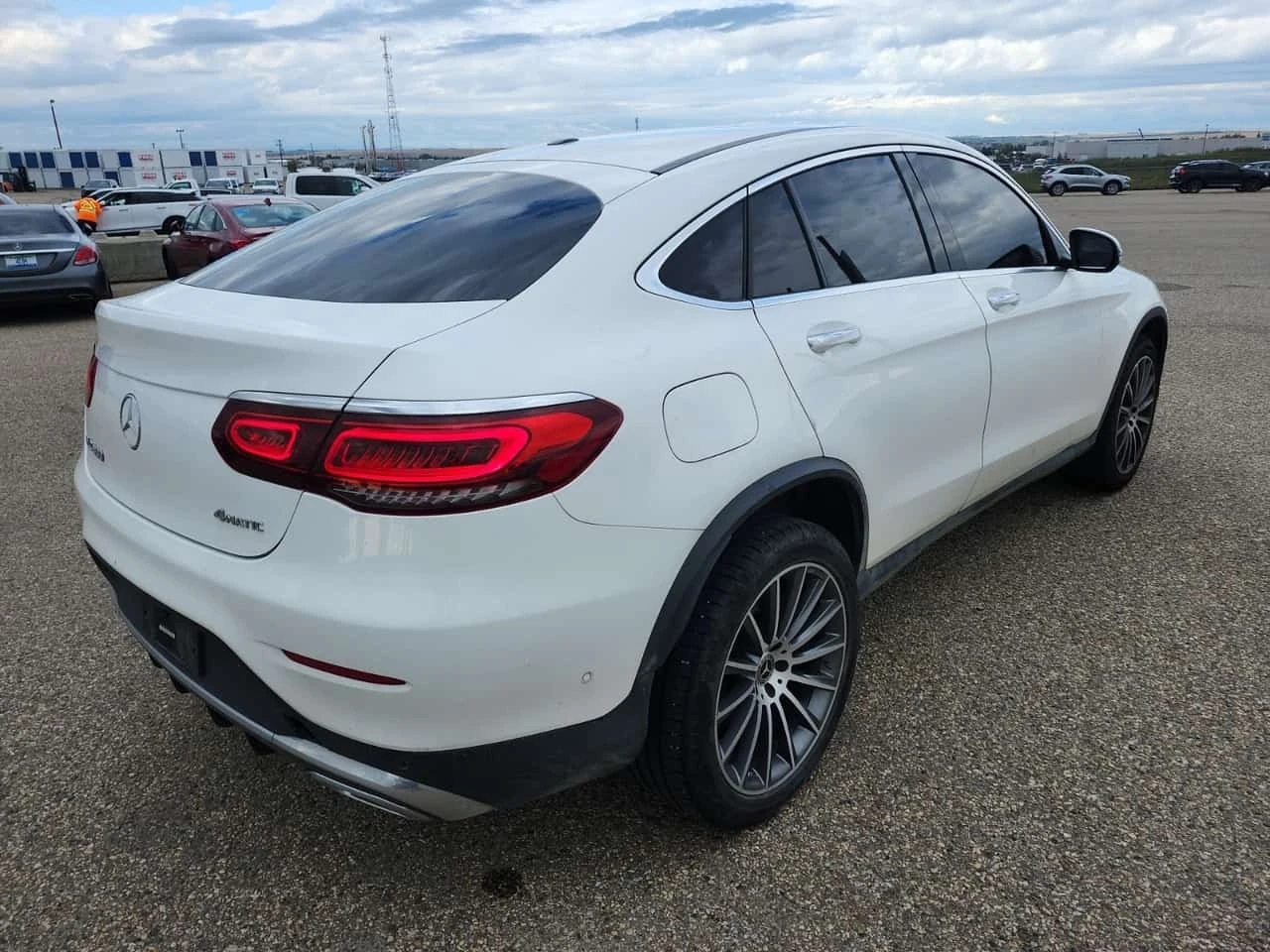 Mercedes-Benz GLC 300  COUPE / DISTRONIC / 360 / MEMORY / BURMESTER  | Mobile.bg � ����������� 3