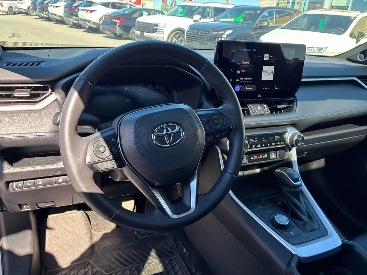 Toyota Rav4 Hybrid XSE / CARFAX / ����� ������ / ����������  | Mobile.bg � ����������� 12
