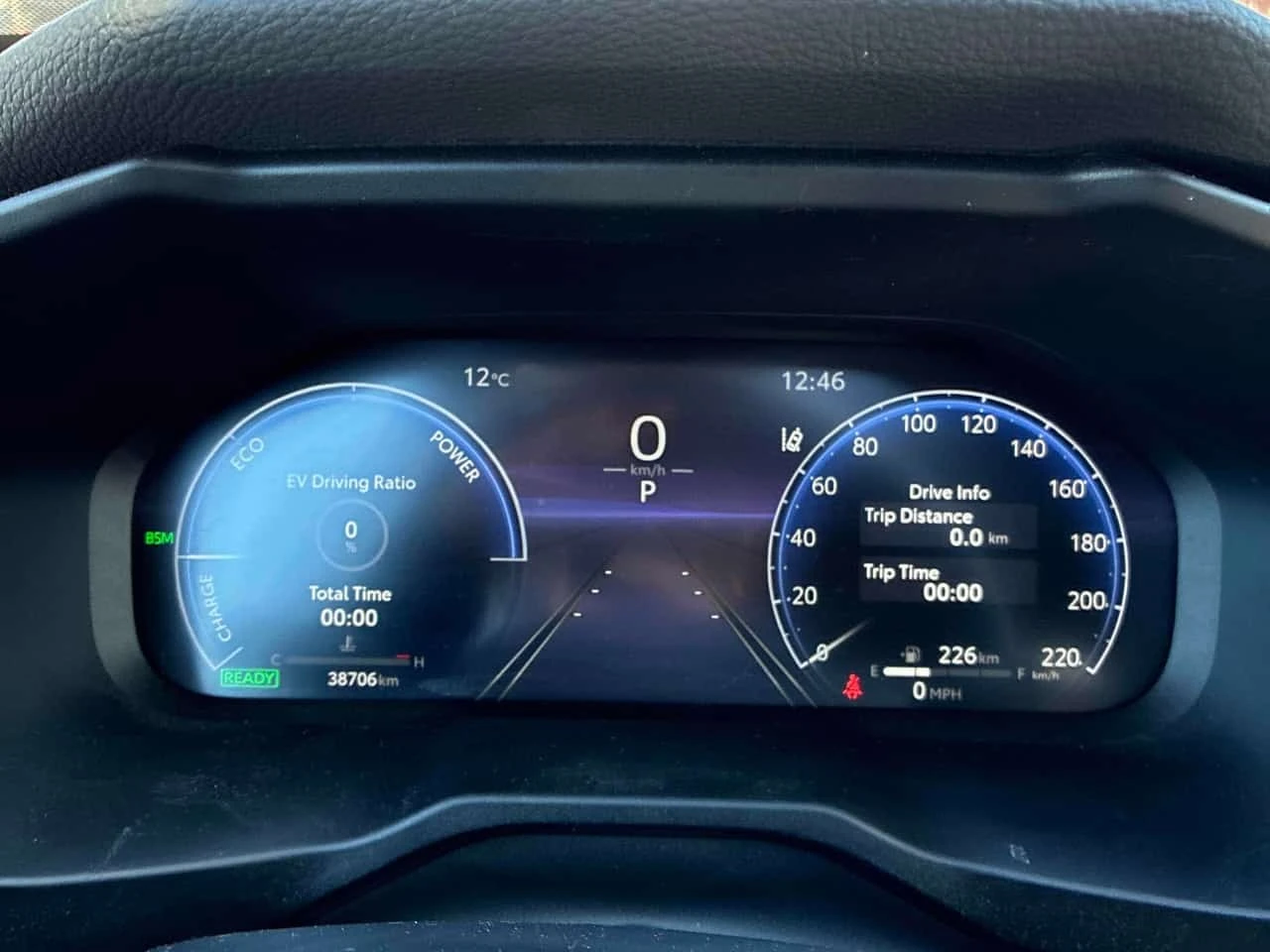 Toyota Rav4 Hybrid XSE / CARFAX / ����� ������ / ����������  | Mobile.bg � ����������� 8