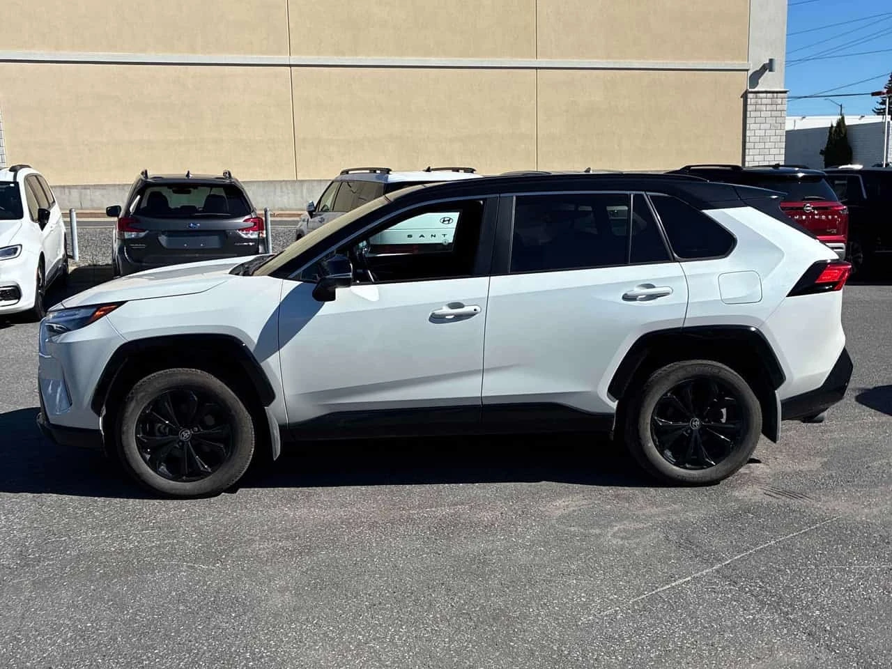 Toyota Rav4 Hybrid XSE / CARFAX / ����� ������ / ����������  | Mobile.bg � ����������� 3