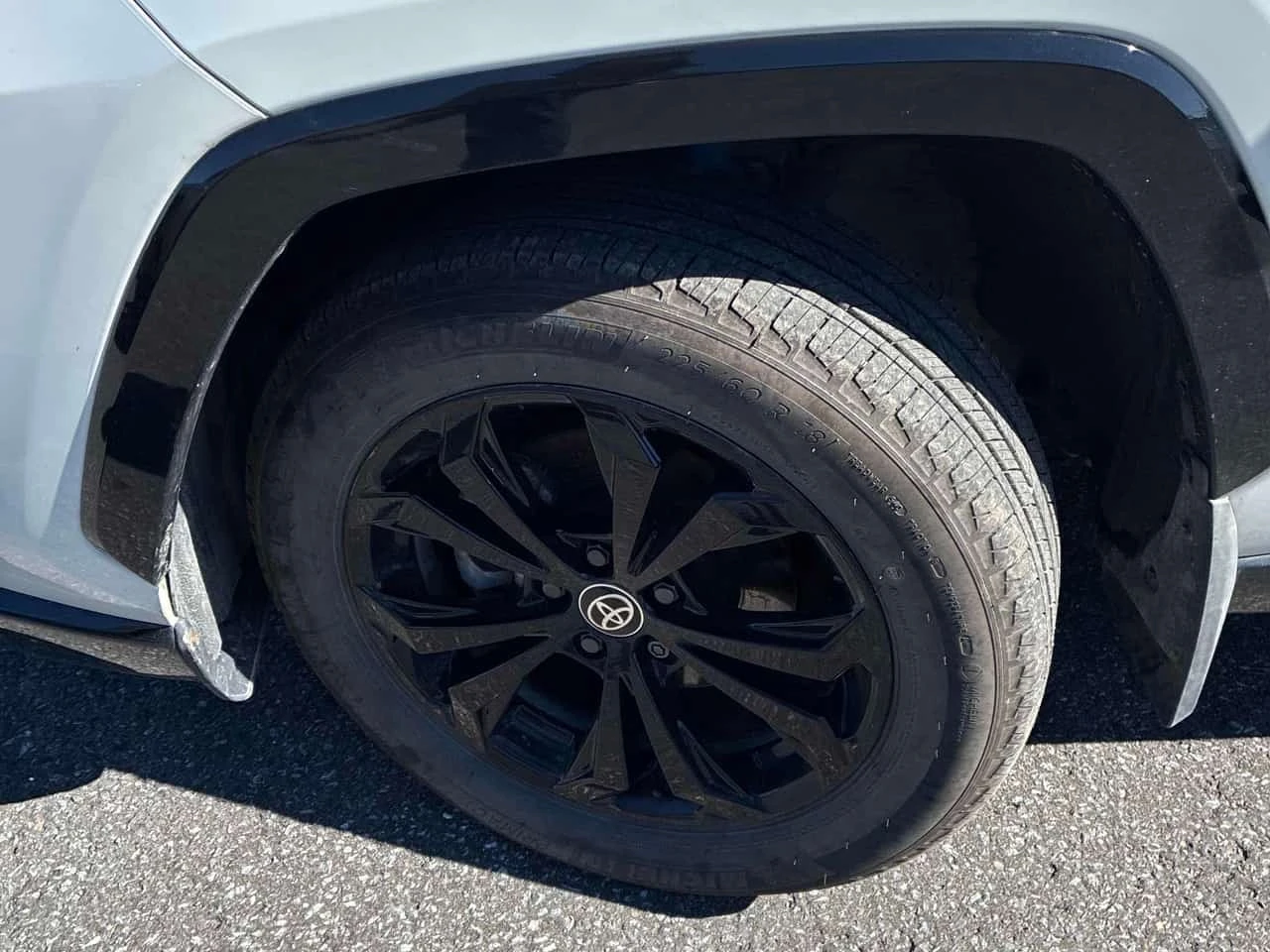 Toyota Rav4 Hybrid XSE / CARFAX / ����� ������ / ����������  | Mobile.bg � ����������� 6