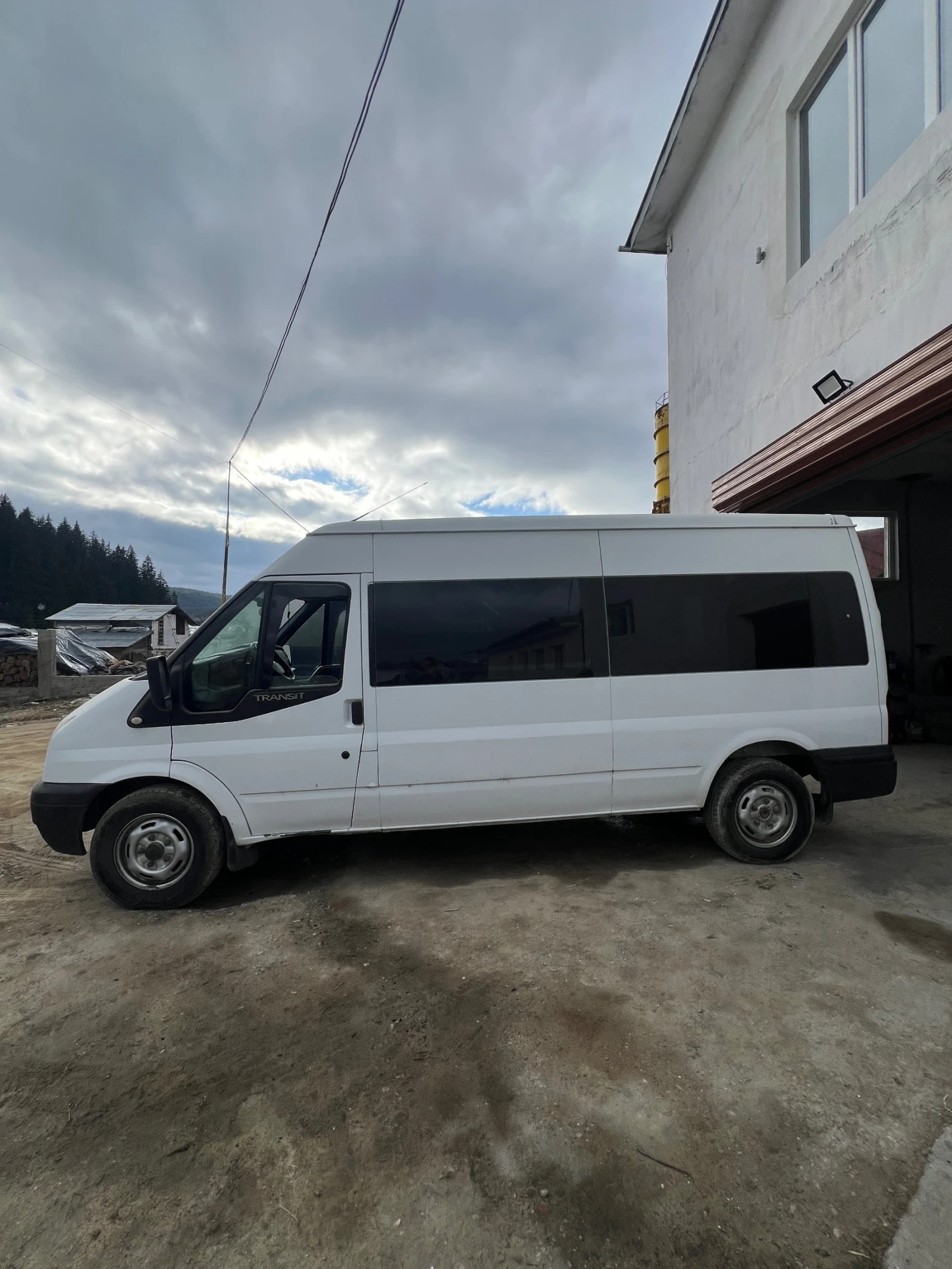 Ford Transit Custom, снимка 2 - Бусове и автобуси - 53936482