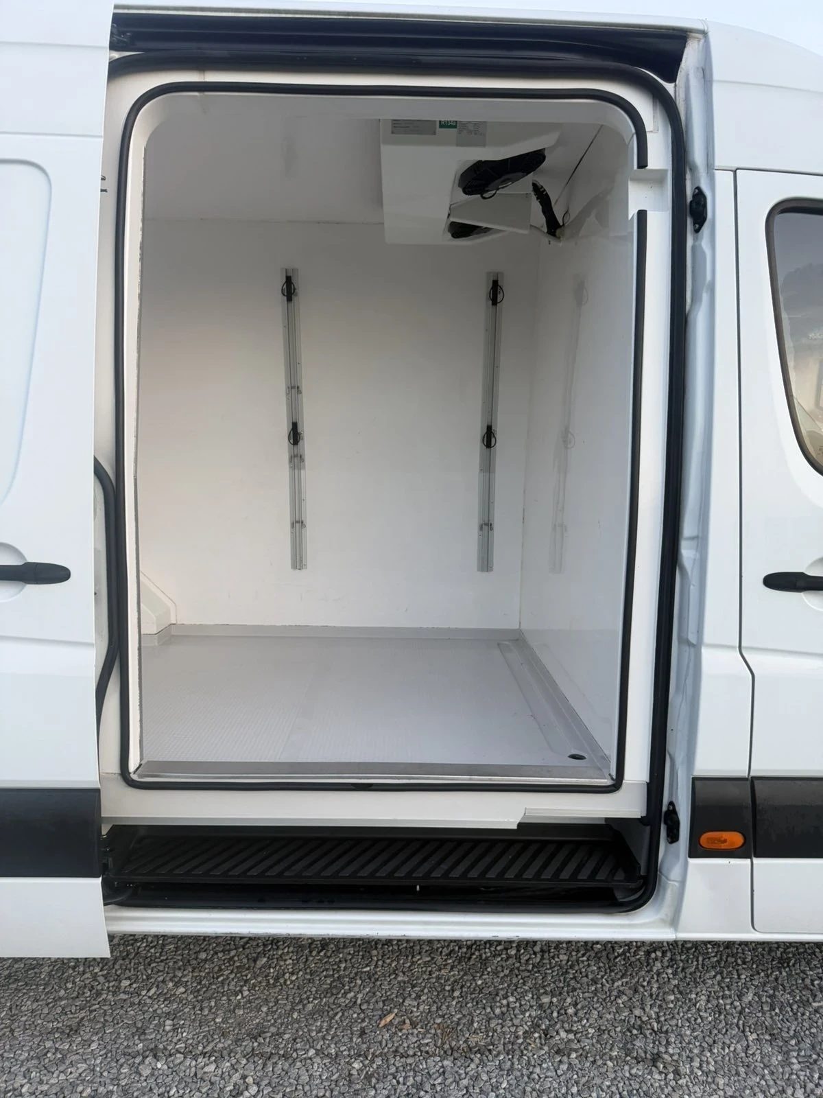 Mercedes-Benz Sprinter Хладилен , снимка 3 - Бусове и автобуси - 55094377