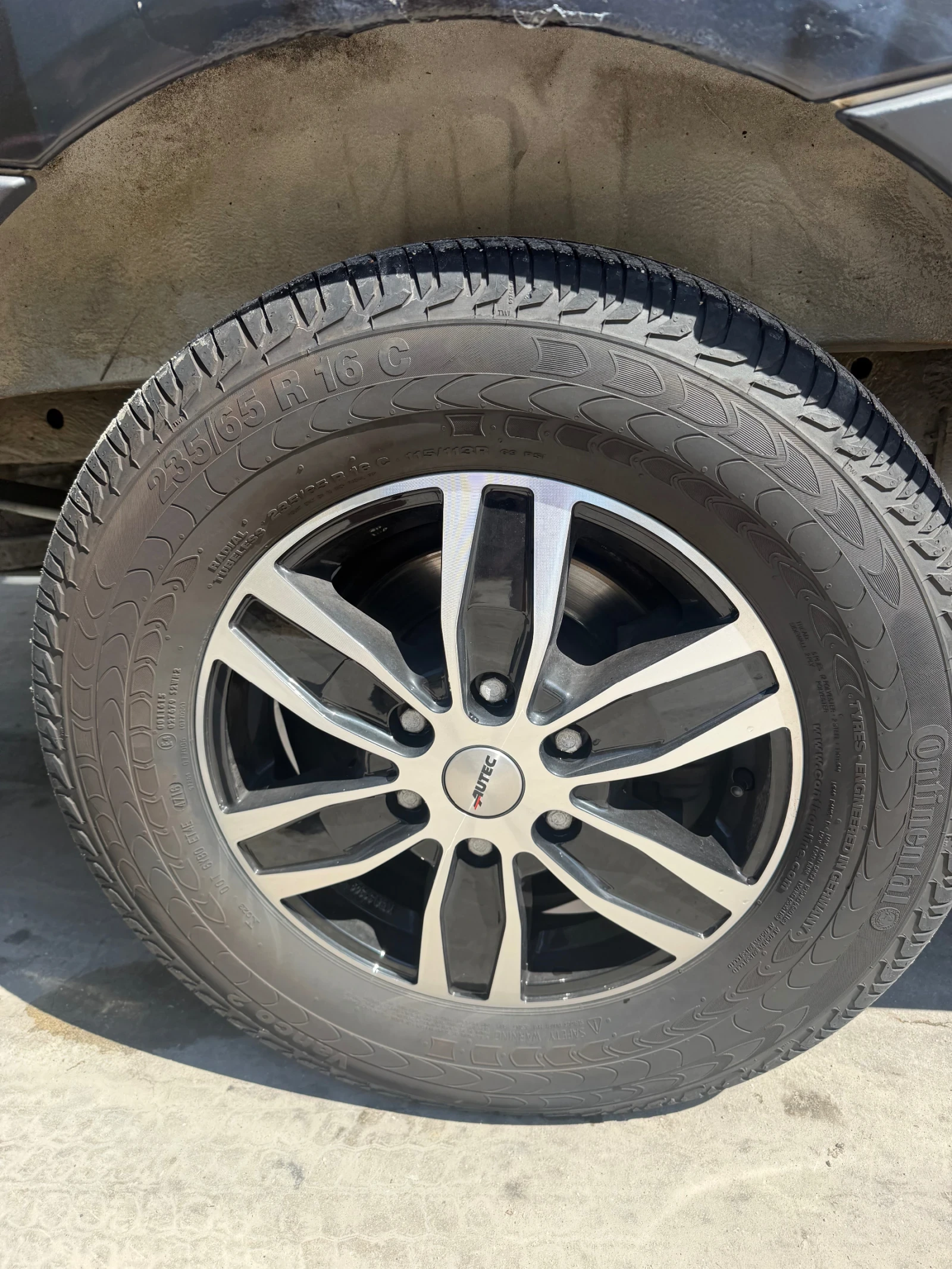 VW Crafter 2.5TDI, снимка 5 - Бусове и автобуси - 56103184