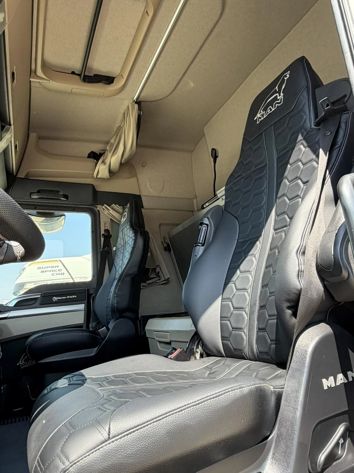 Man Tgx 18.500, снимка 10 - Камиони - 55654569