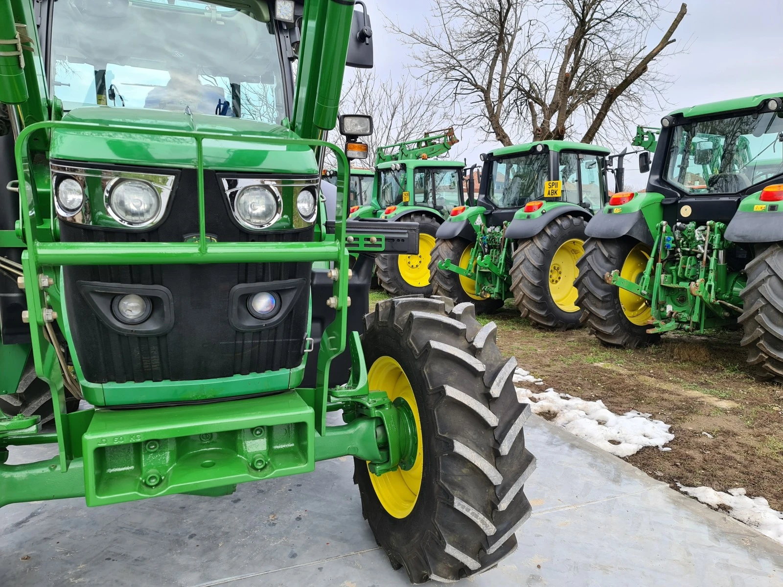 Трактор John Deere 6110 MC - изображение 3