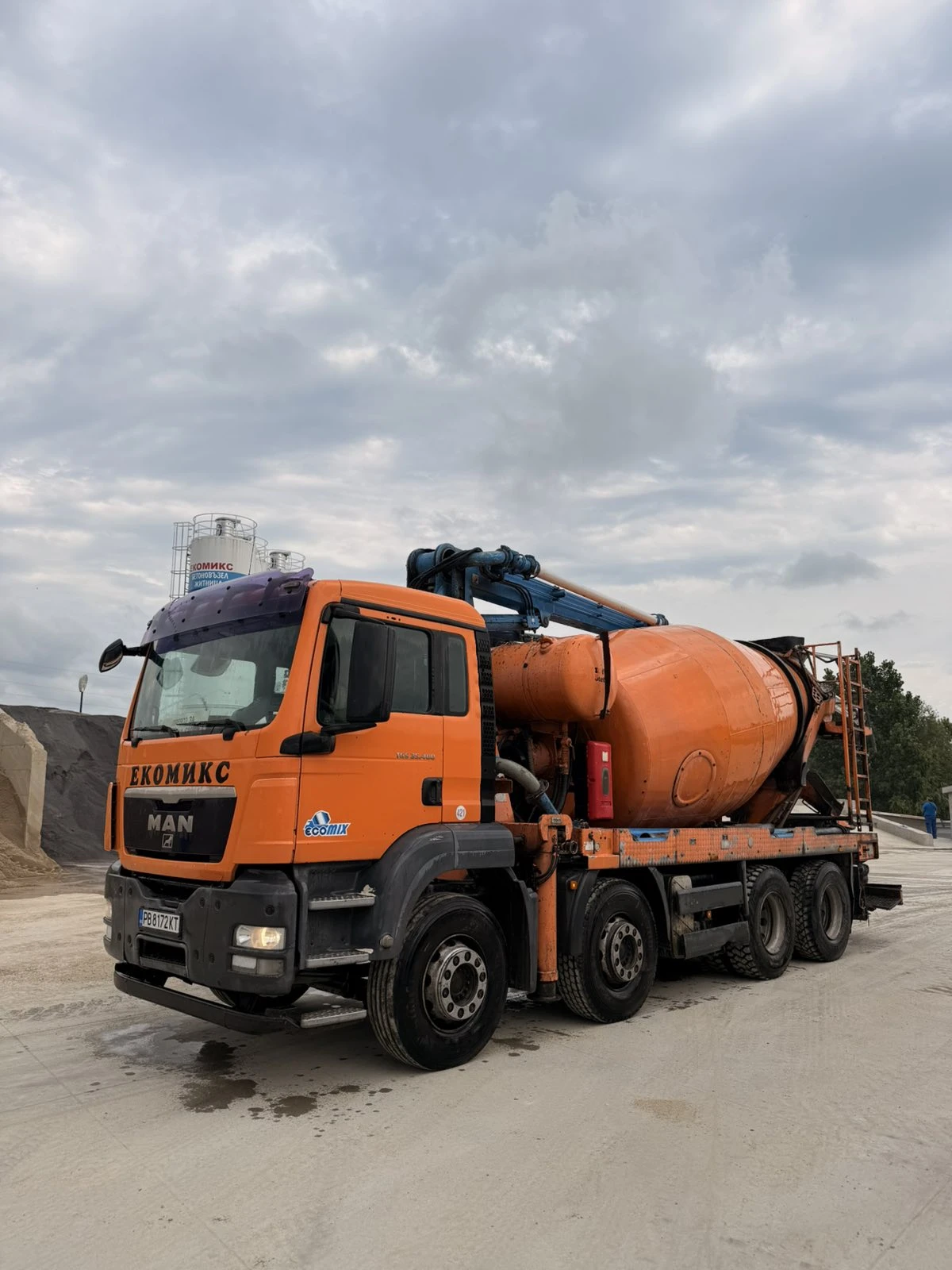 Бетон миксер Man TGS 35.400 ПУМИ 26м