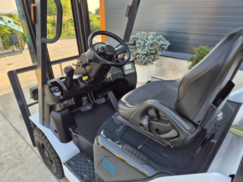 Мотокар Nissan UNIcarriers * газ+ бензин * автомат * перфектен !!, снимка 11 - Индустриална техника - 49458978