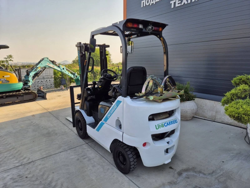 Мотокар Nissan UNIcarriers * газ+ бензин * автомат * перфектен !!, снимка 3 - Индустриална техника - 49458978