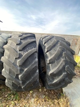 Гуми, снимка 1