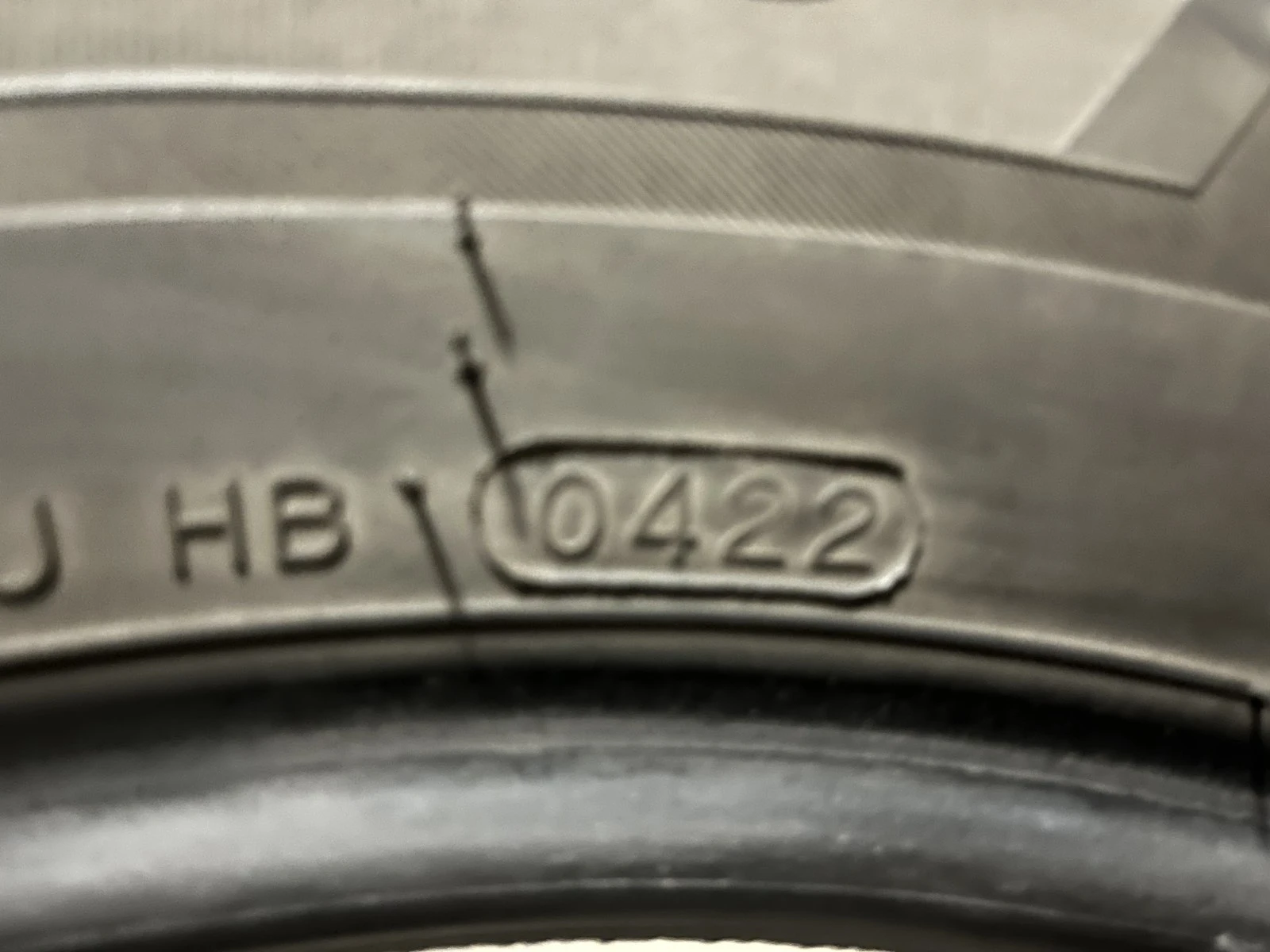 Гуми Всесезонни 215/65R17, снимка 11 - Гуми и джанти - 54583096