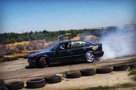 BMW 325 Drift Car, снимка 11