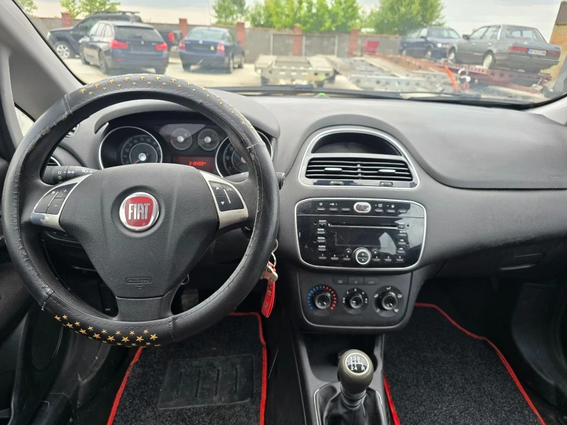 Fiat Punto 1.4i METAN, снимка 10 - Автомобили и джипове - 45844389