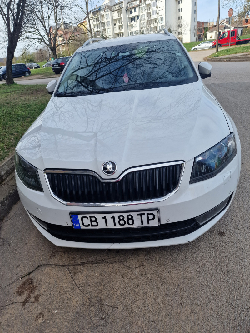 Skoda Octavia, снимка 1 - Автомобили и джипове - 46449334