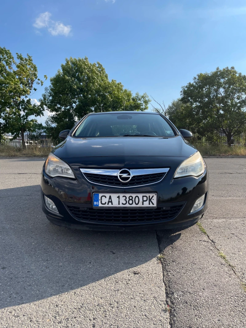 Opel Astra J 1.6T, снимка 2 - Автомобили и джипове - 47755891