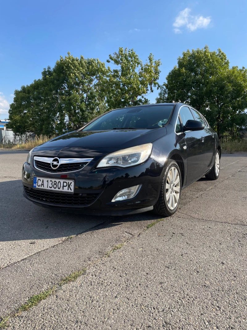 Opel Astra J 1.6T, снимка 3 - Автомобили и джипове - 47755891