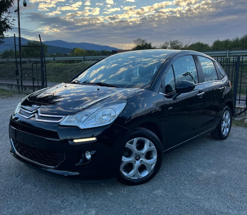 Citroen C3 1.2i* EXCLUSIVE* PANORAMA* NAVI* 108000KM, снимка 1 - Автомобили и джипове - 47412570