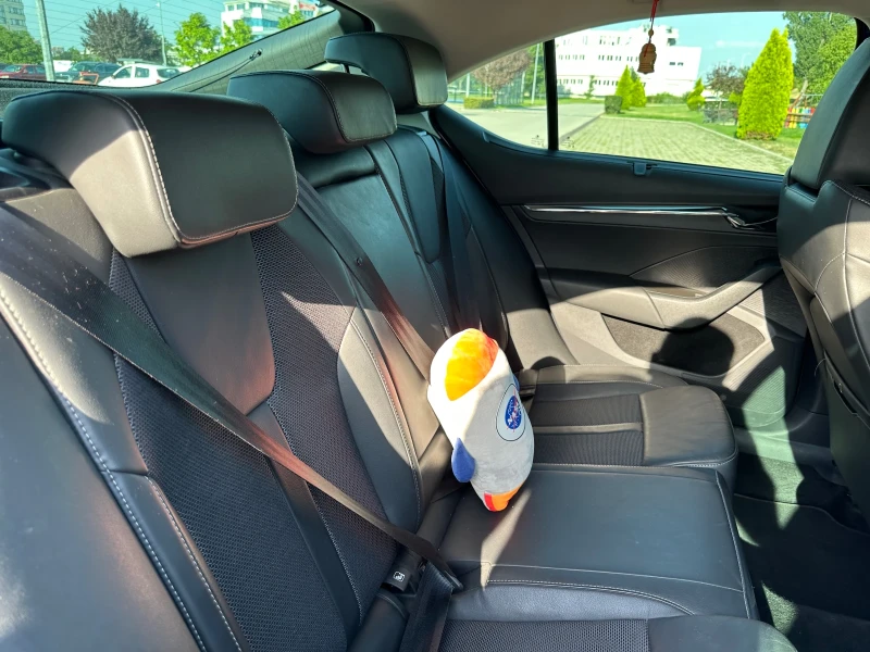 Skoda Octavia 1.4iV PLUG-IN HYBRID/ LED / DISTRONIC / 115 ХИЛ.КМ, снимка 10 - Автомобили и джипове - 52718398