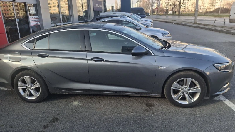 Opel Insignia Grand Sport Edition AT6 S/S  , снимка 8 - Автомобили и джипове - 52804318