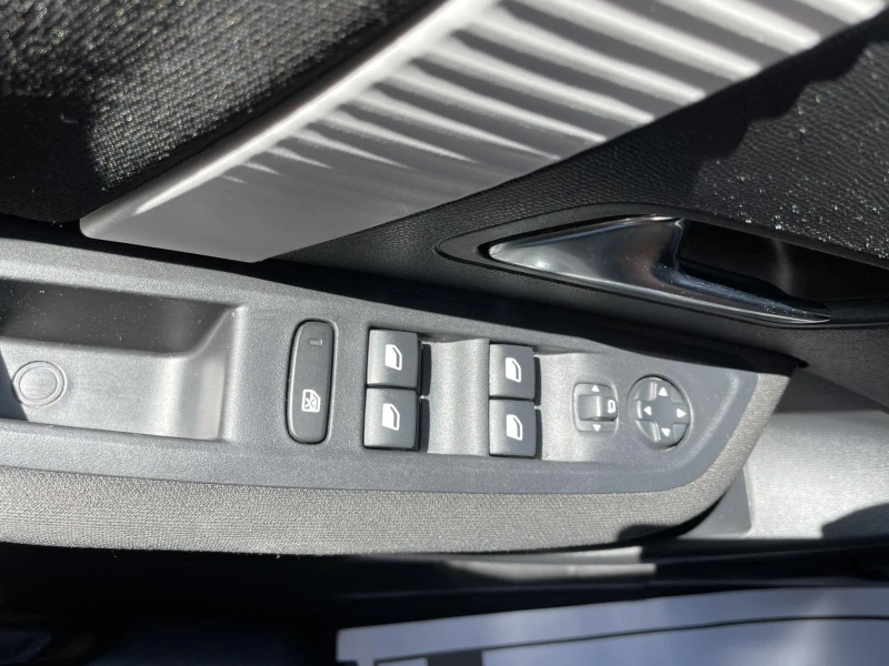 Citroen C4 BlueHDi 110 S&S BVM6, снимка 13 - Автомобили и джипове - 53177060