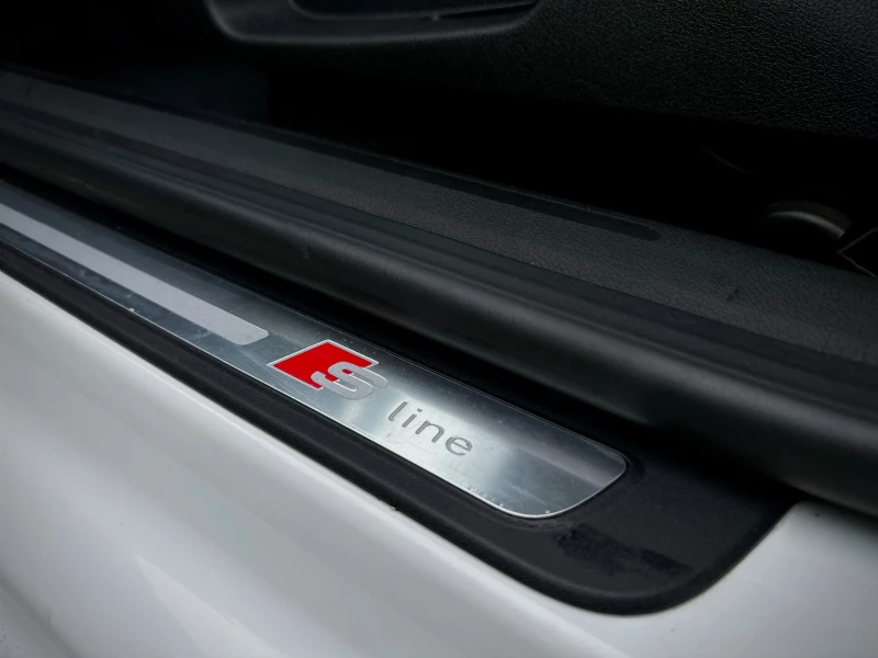 Audi A5 S-line, снимка 16 - Автомобили и джипове - 53225834