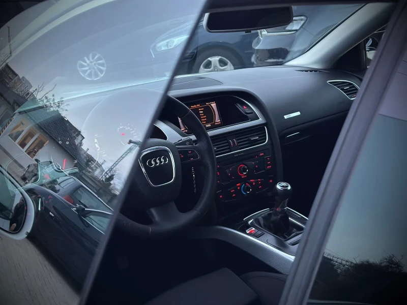 Audi A5 S-line, снимка 9 - Автомобили и джипове - 53225834