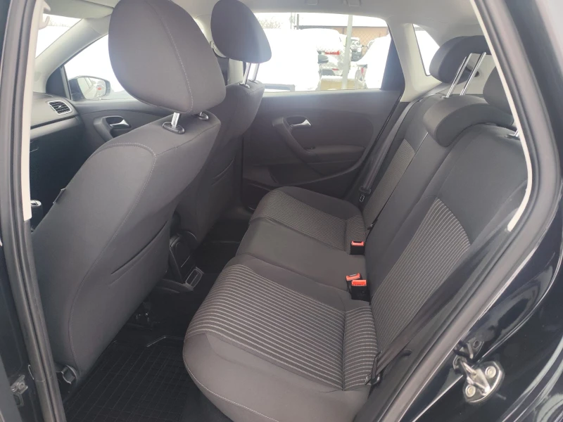 VW Polo 1.3 бензин Италия, снимка 14 - Автомобили и джипове - 53356976