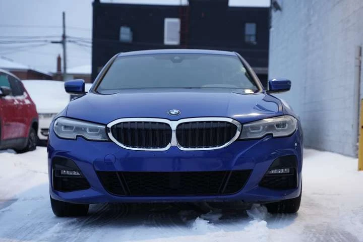 BMW 330 330i xDrive Sedan, снимка 3 - Автомобили и джипове - 54340689