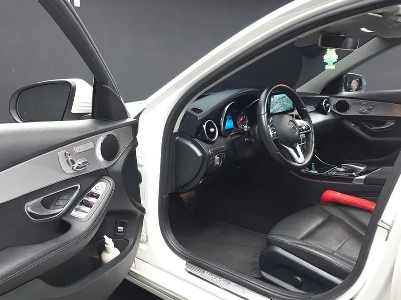 Mercedes-Benz C 220 W205  D 4Matic, снимка 10 - Автомобили и джипове - 56355845