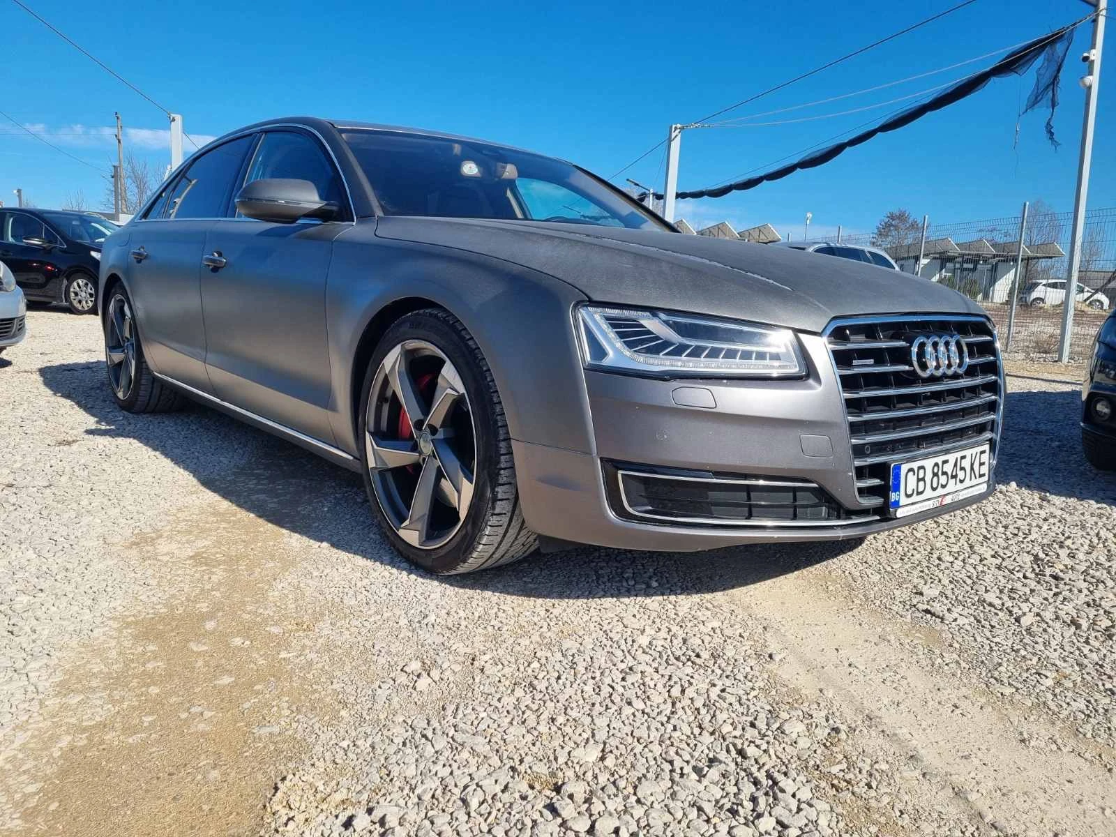 Audi A8 4.0 TFSI MATRIX, снимка 1