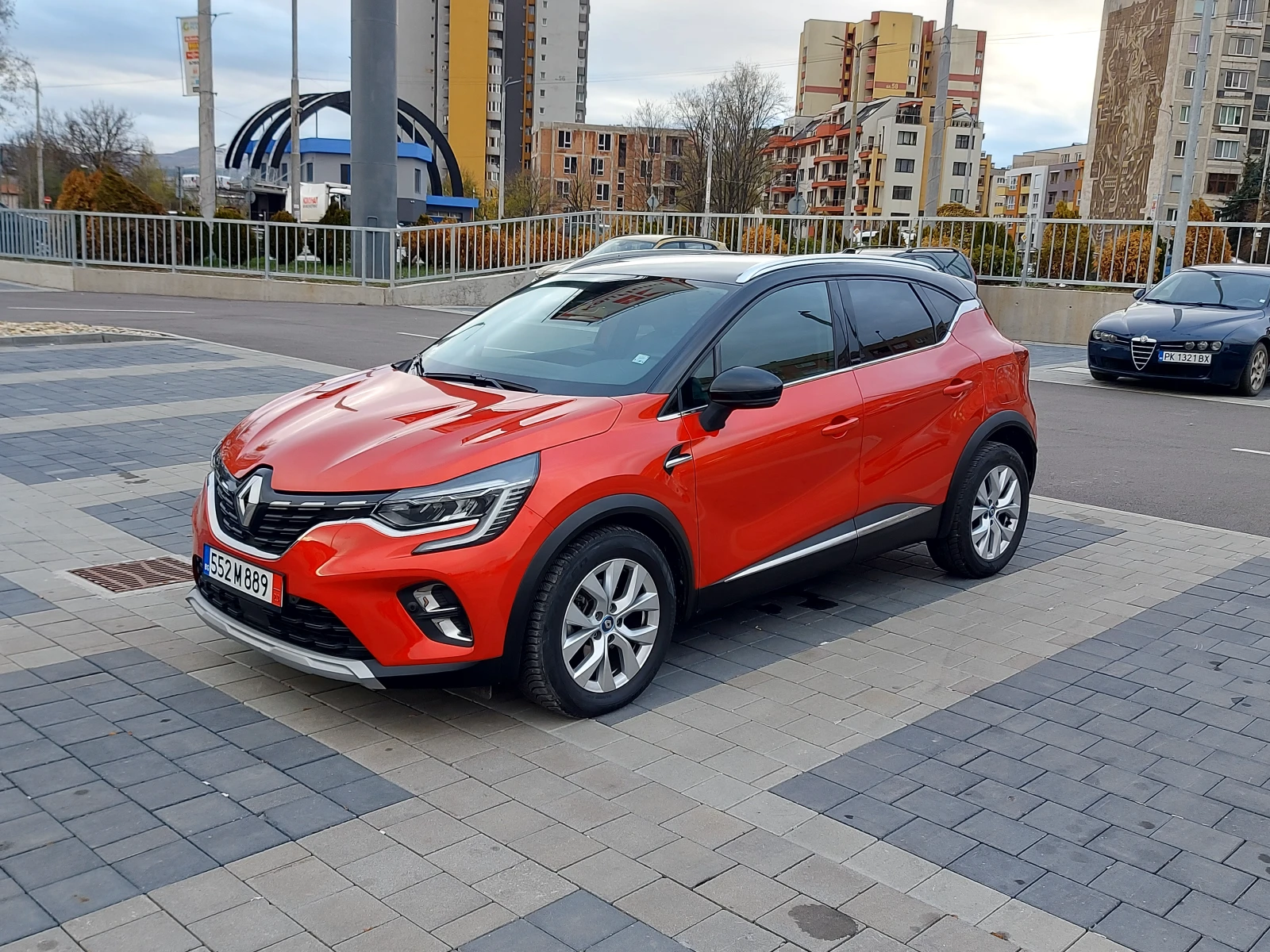 Renault Captur 1.6 хибрид - изображение 5