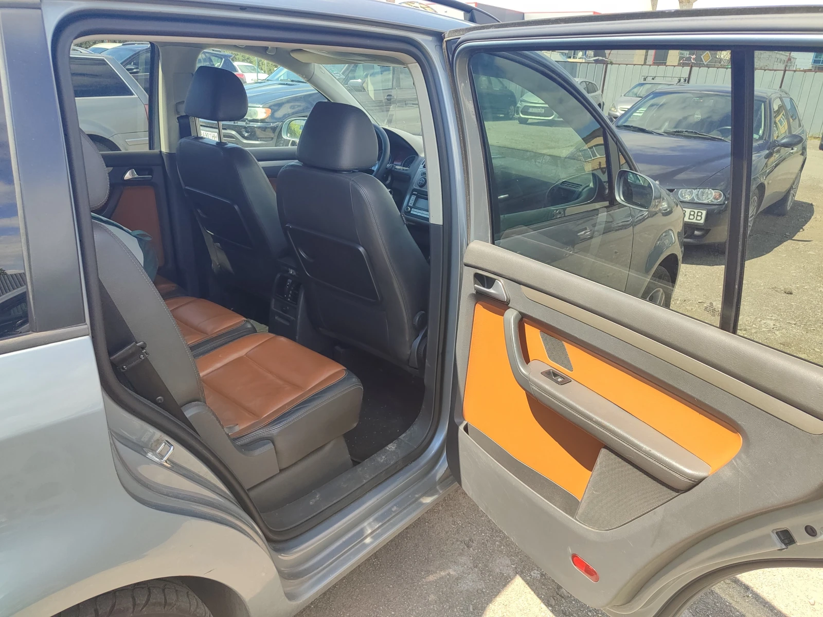 VW Touran 1900 - изображение 5