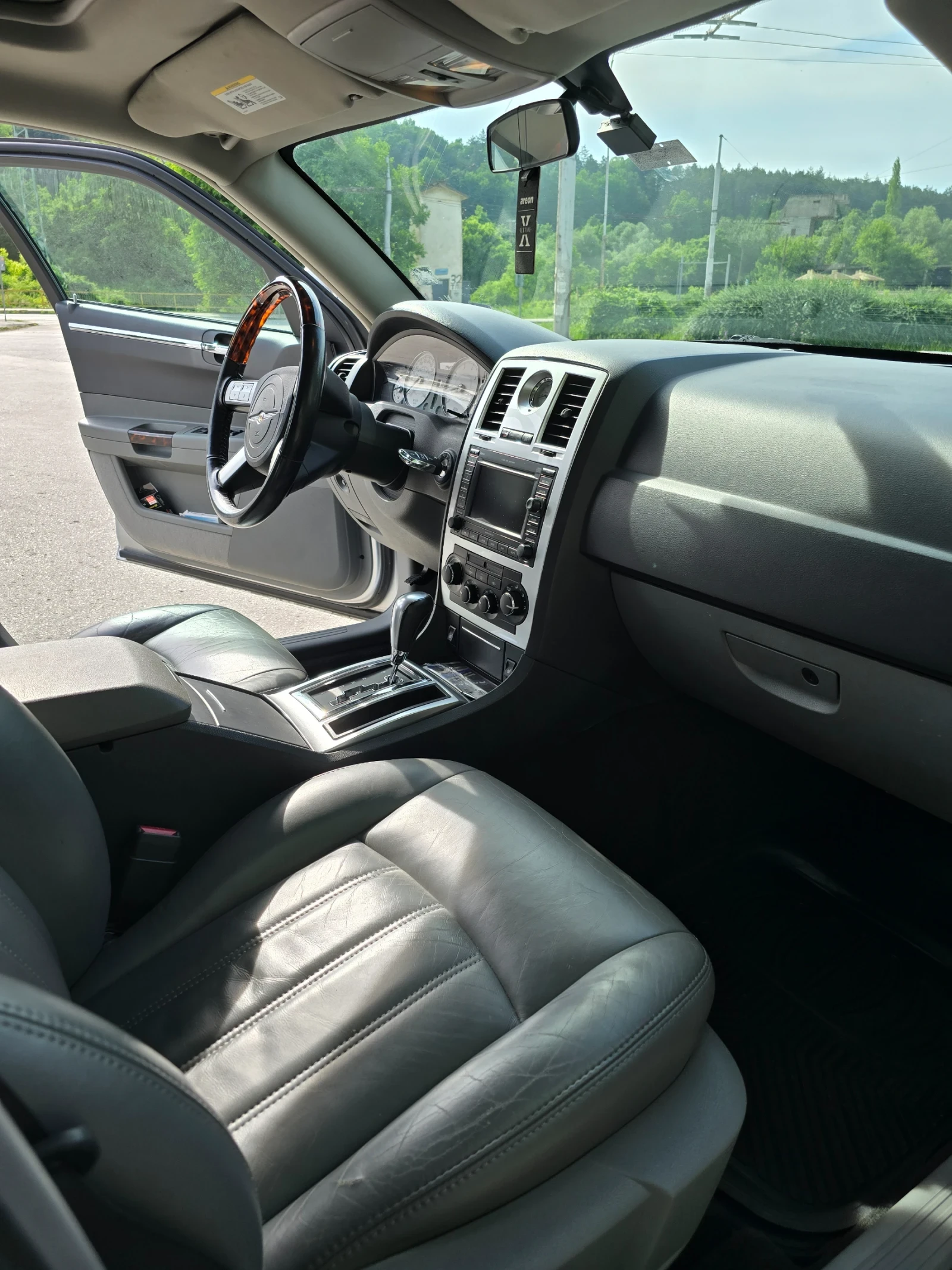 Chrysler 300c  - изображение 5