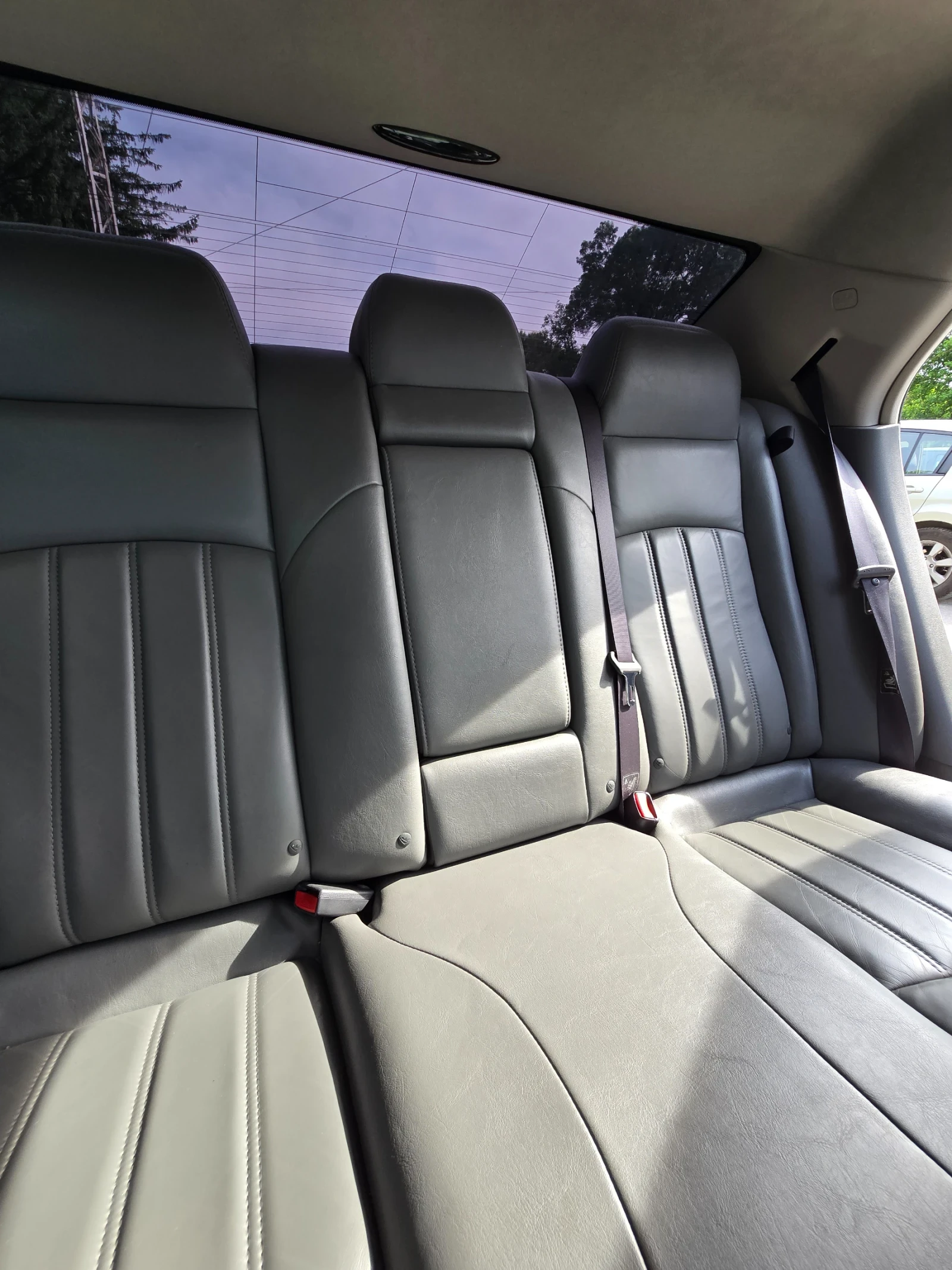 Chrysler 300c  - изображение 8