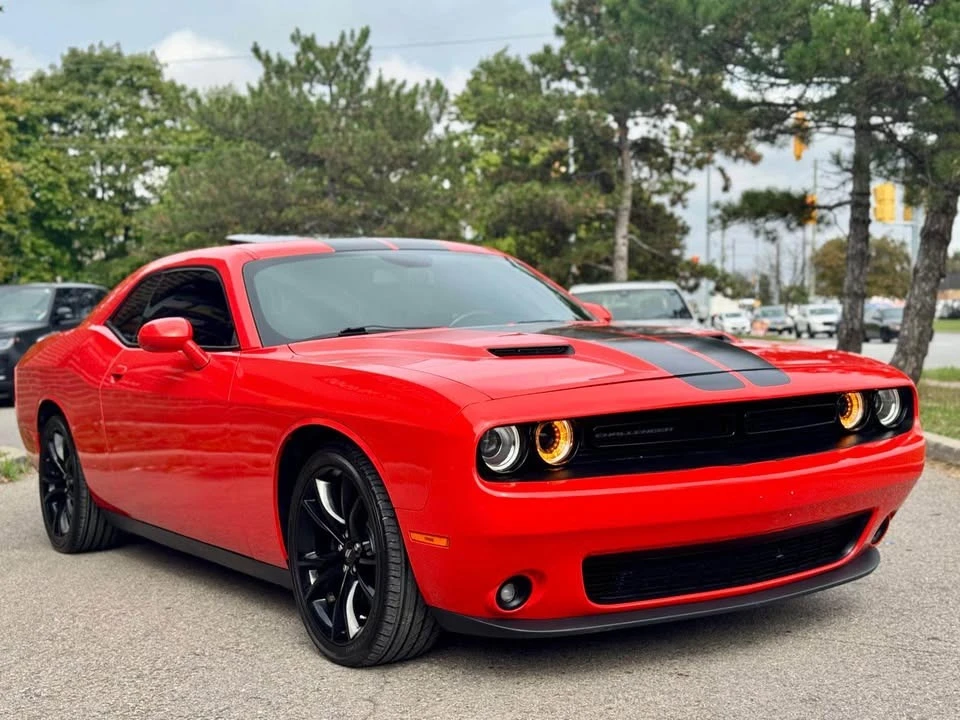 Dodge Challenger SXT * * CARFAX * * АВТО КРЕДИТ * *  - изображение 2