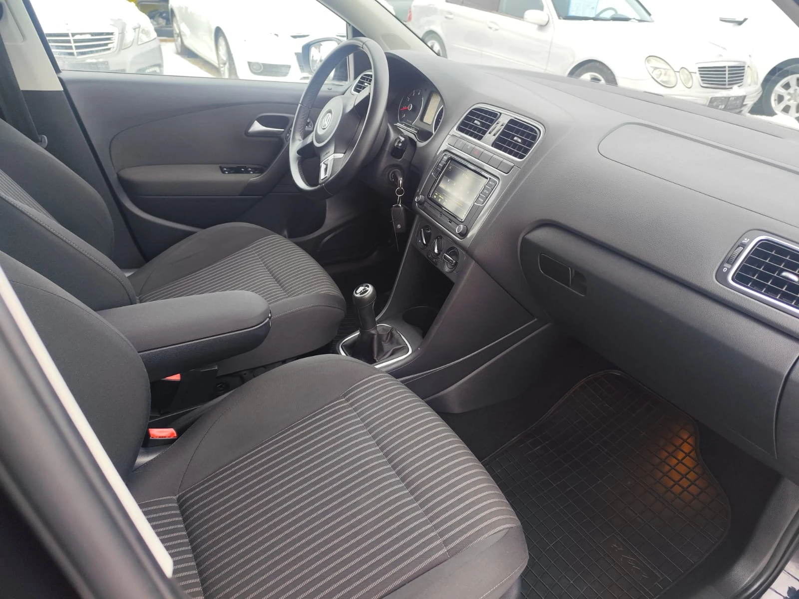 VW Polo 1.3 ������ ������ | Mobile.bg � ����������� 12